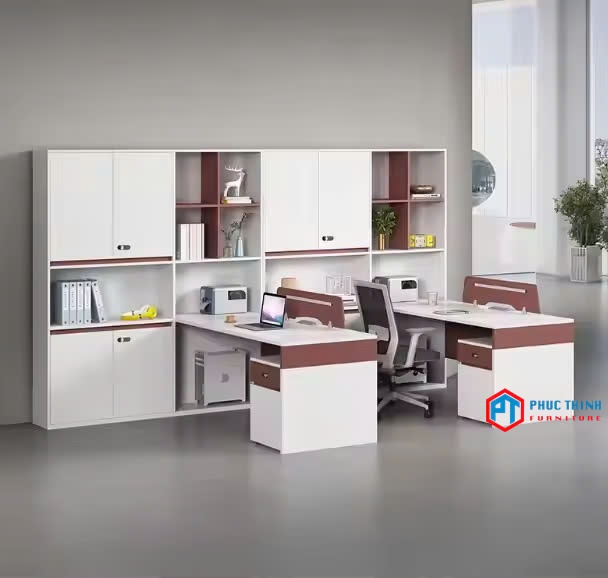 Bàn làm việc CUMPT33