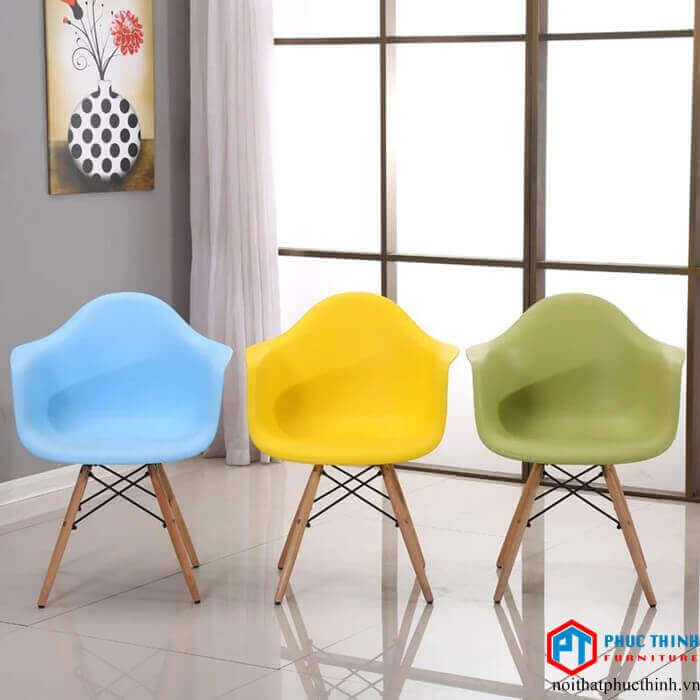 Ghế Eames có tay vịn